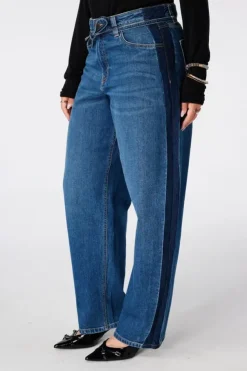 Barrel jeans