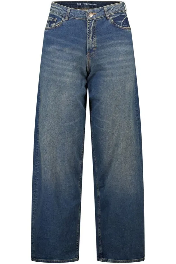 Barrel jeans