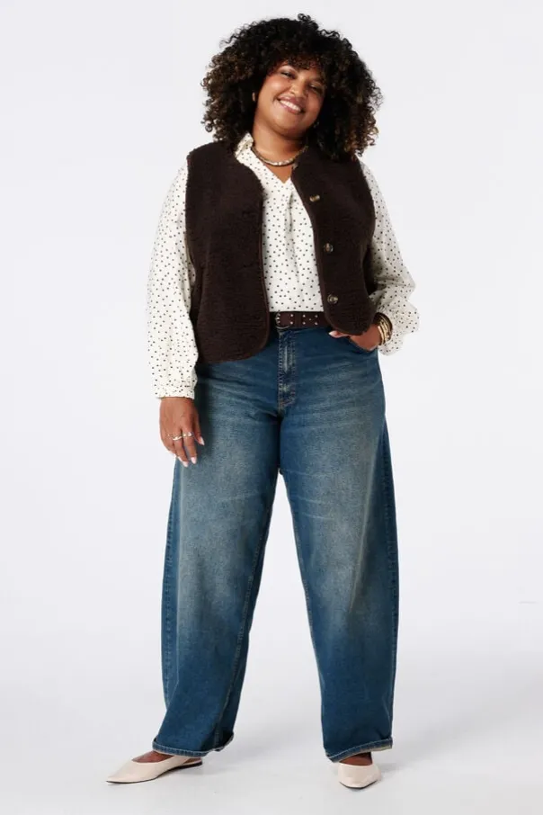 Barrel jeans