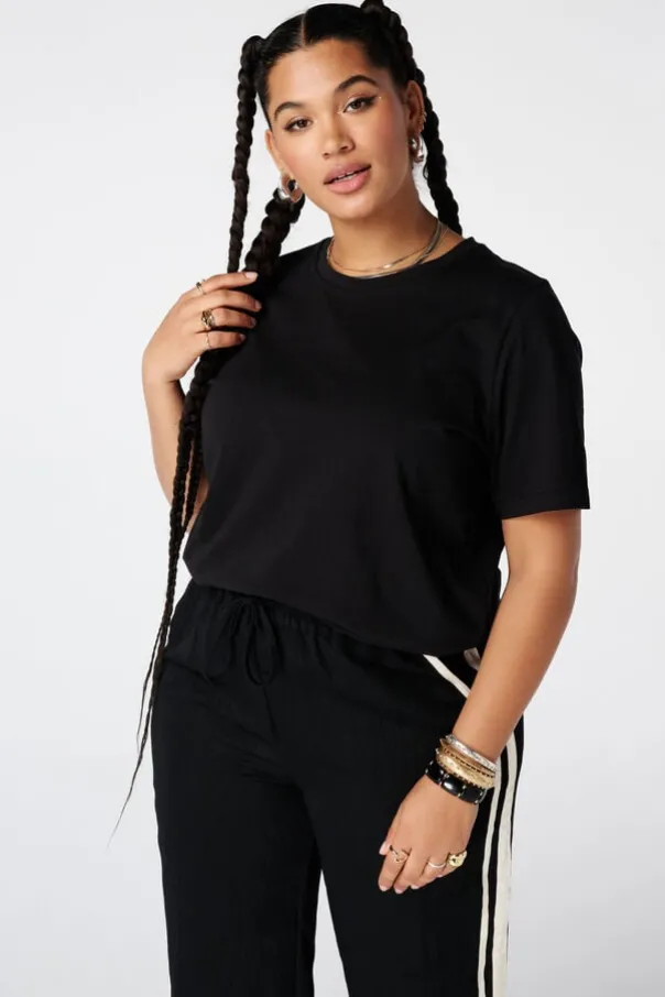 Basic T-shirt