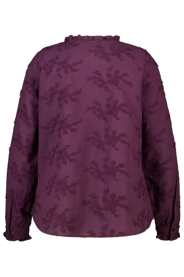 Blouse met borduursel