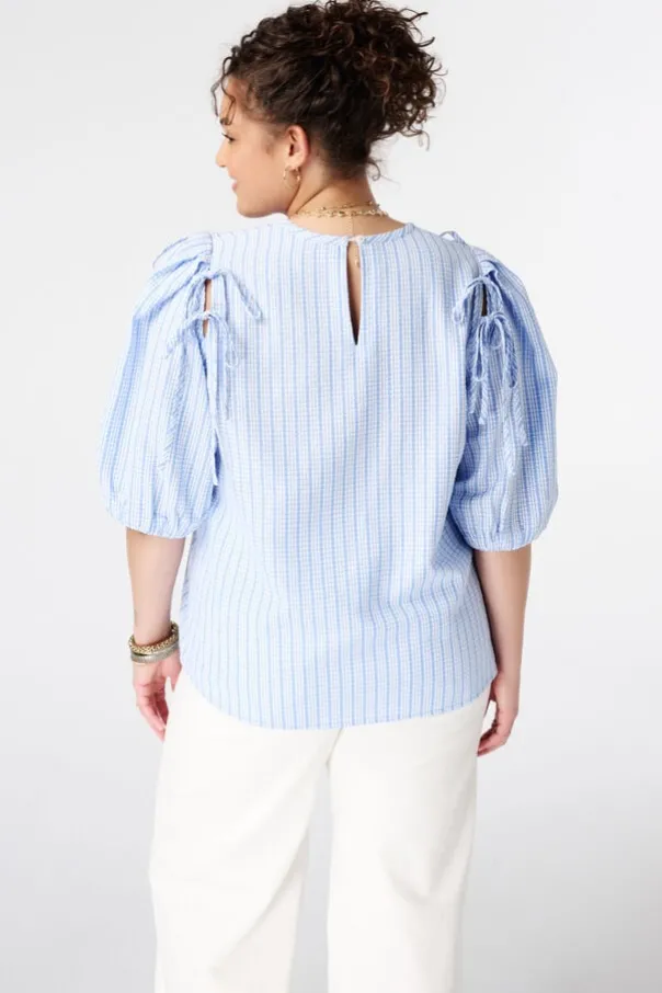 Blouse met pofmouwen
