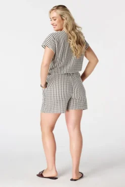 Bouclé short met print