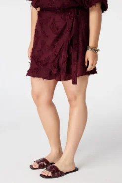 Fluffy overslag skort