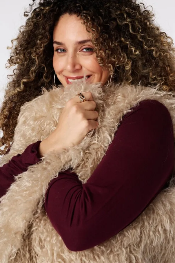 Fuzzy gilet