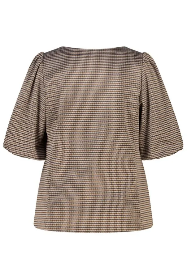Geruite top met pofmouwen