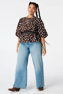 Getailleerde blouse met polka dot
