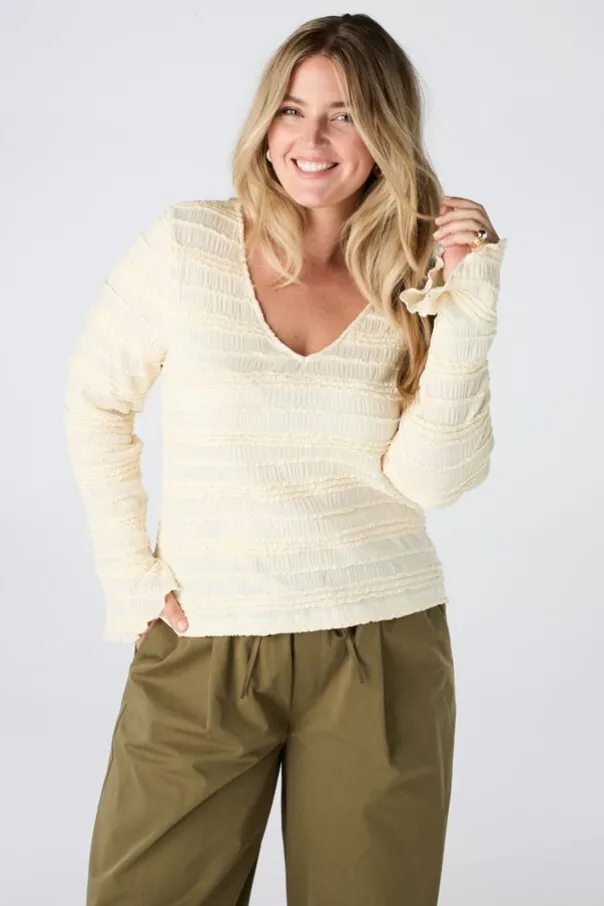 Kanten top met ruffles