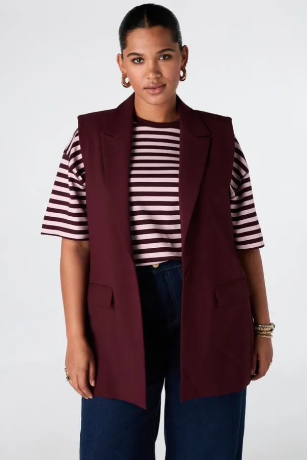 Lang gilet met knoopsluiting