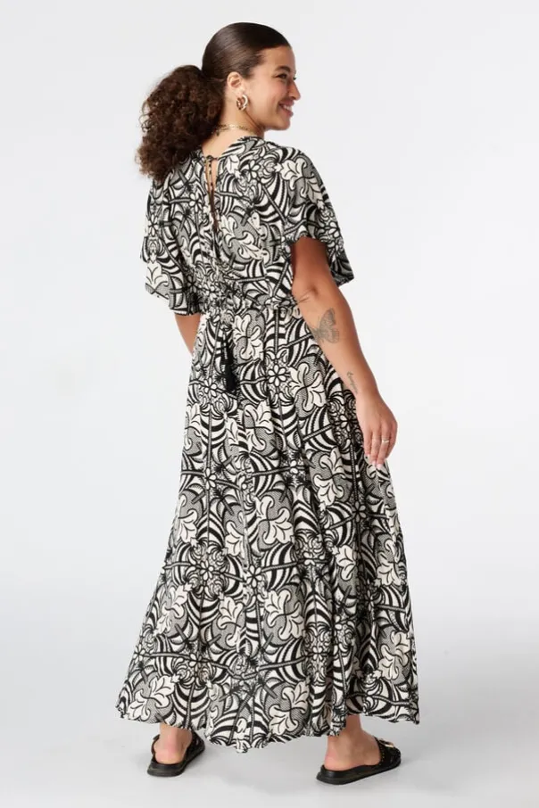 Maxi jurk met vlindermouwen
