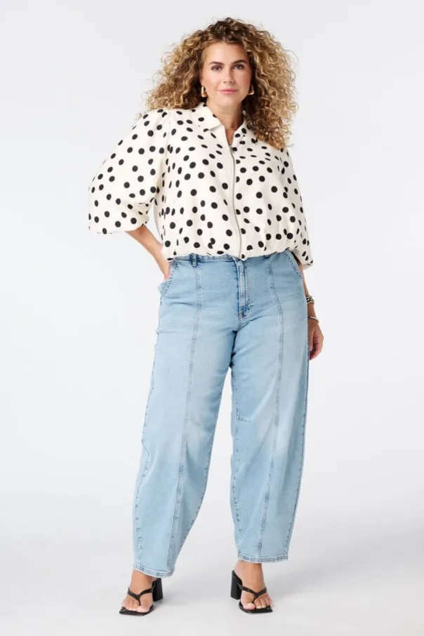 Polka dot jasje met korte pofmouwen