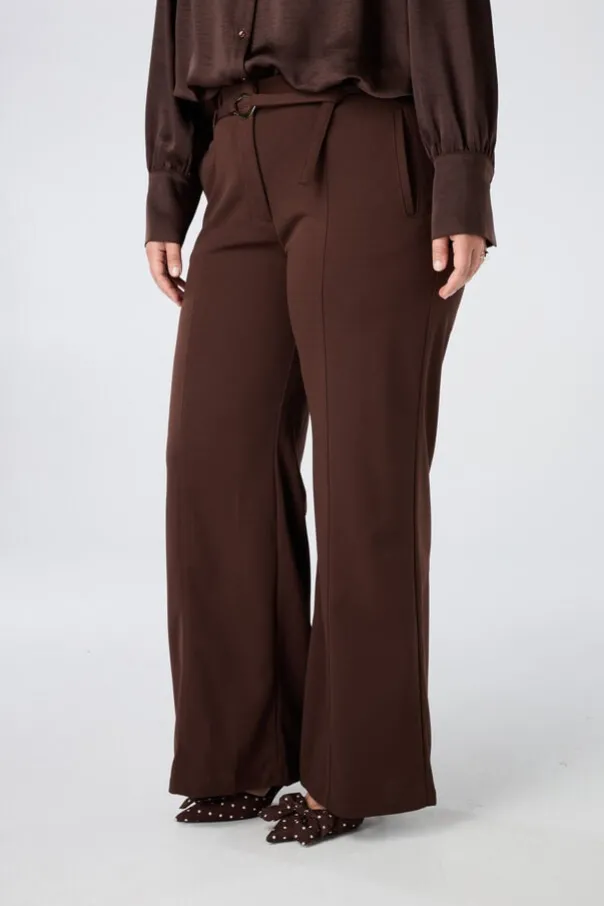 Rechte pantalon met ceintuur