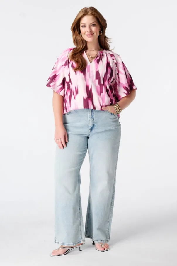 Top met print en v-hals