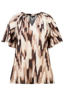 Top met print en v-hals