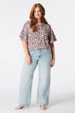 Top met print en v-hals