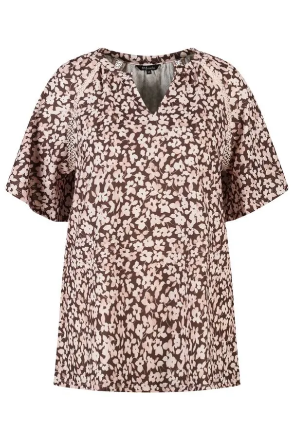 Top met print en v-hals