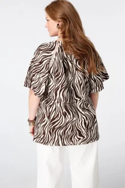 Top met print en v-hals