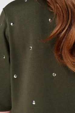 T-shirt van sweatstof met studs