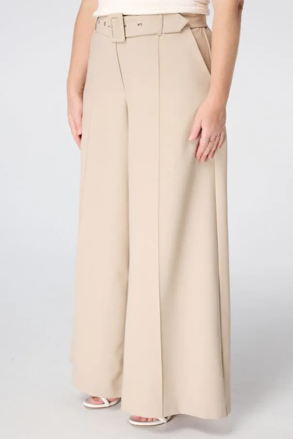 Wide leg pantalon met ceintuur