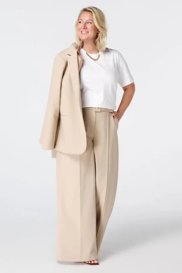 Wide leg pantalon met ceintuur