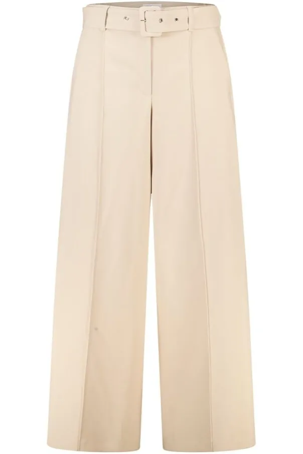 Wide leg pantalon met ceintuur